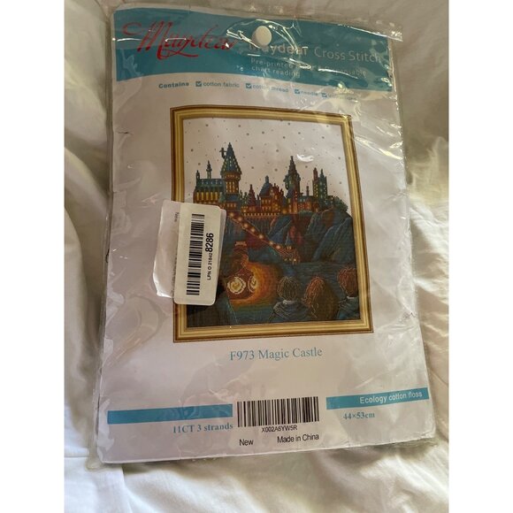 Magic Castle Pre-Printed Cross Stitch Kit 44x53cm 11CT 3 Strands Cotton Fabric & - Picture 1 of 7
